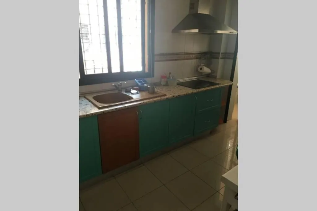 Confortable-Tranquilo Apartamento Junto Al Centro مالقة شقة