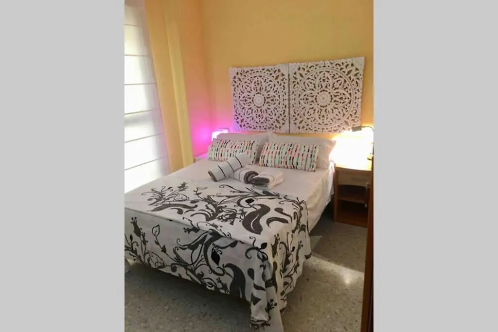 Confortable-tranquilo apartamento junto al centro Málaga 0*,  España